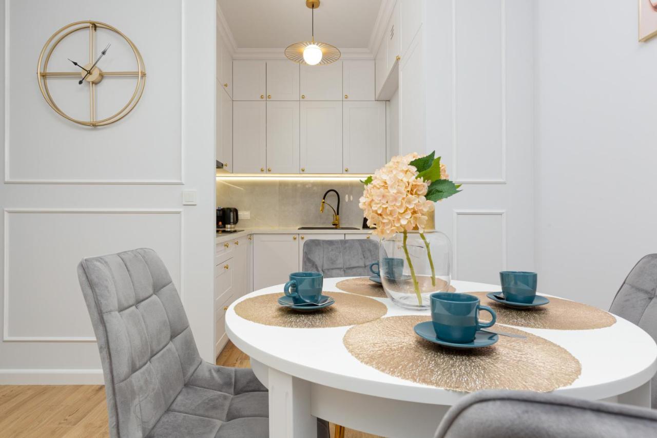Apartment Ogrodowa Business Wola By Renters Prestige